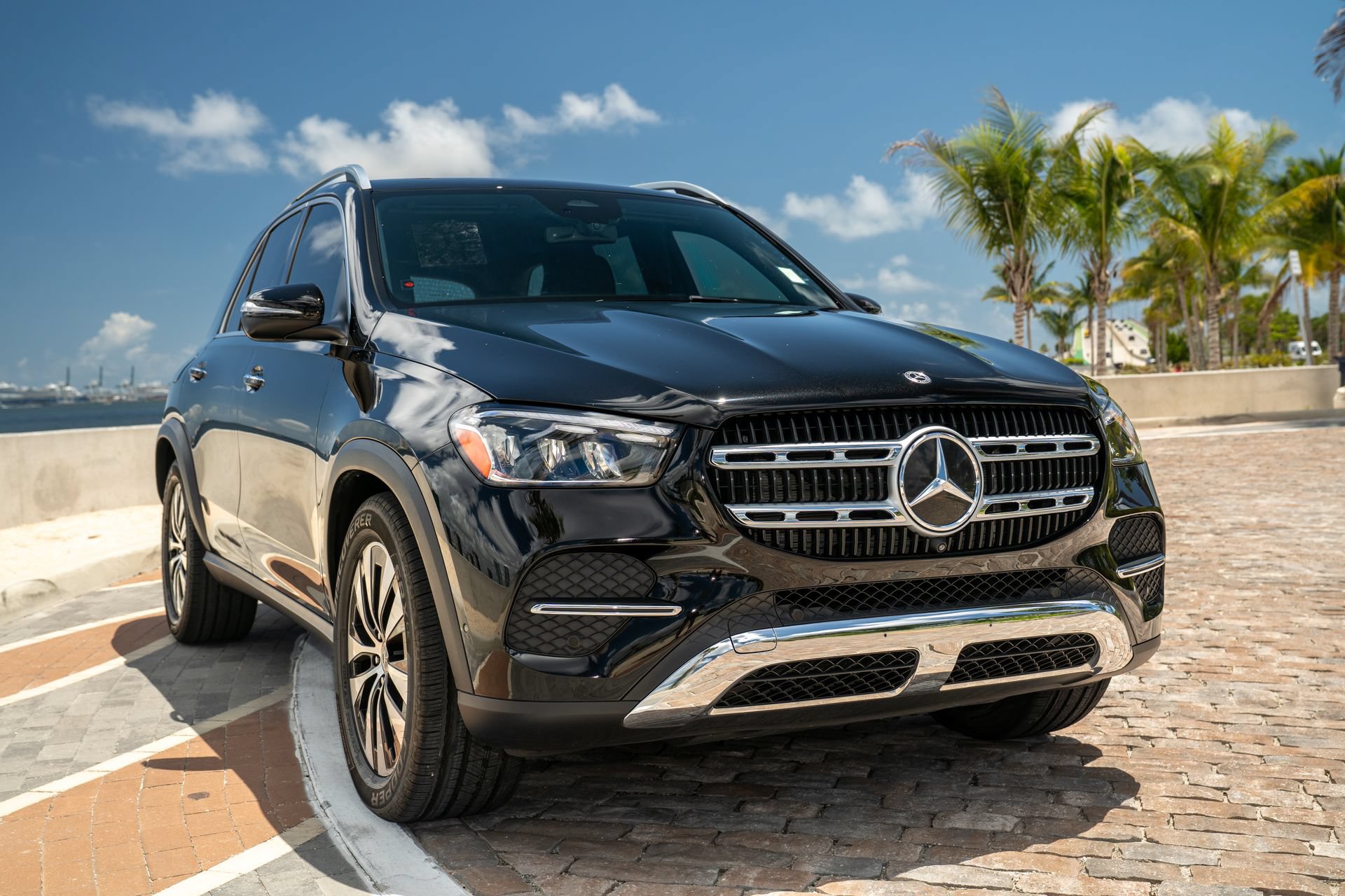 Used 2025 Mercedes-Benz GLE 450 4MATIC image 6