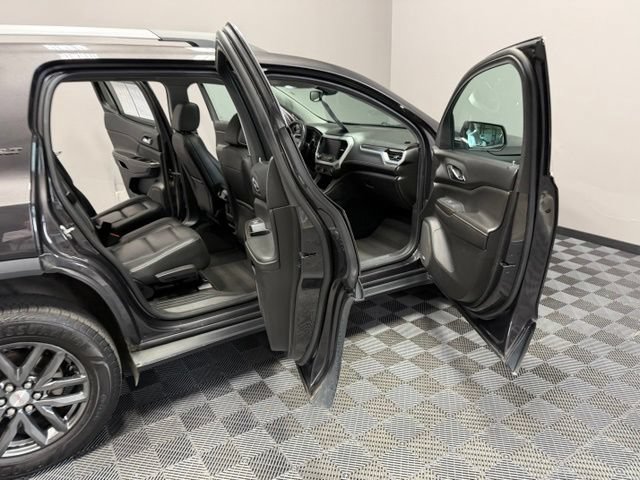 Used 2017 GMC Acadia SLT AWD/4WD image 22