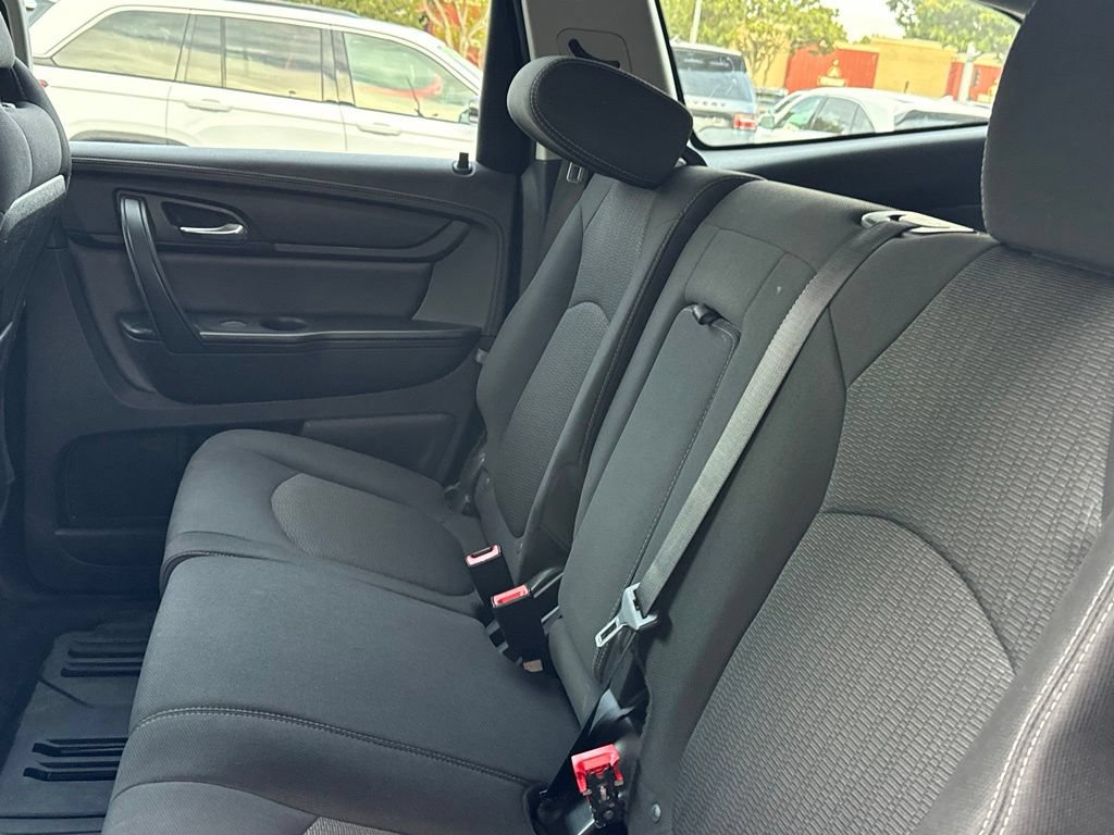Used 2016 Chevrolet Traverse LT FWD image 18