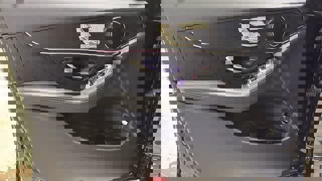 Used 2022 Mercedes-Benz GLC 300 4MATIC image 14