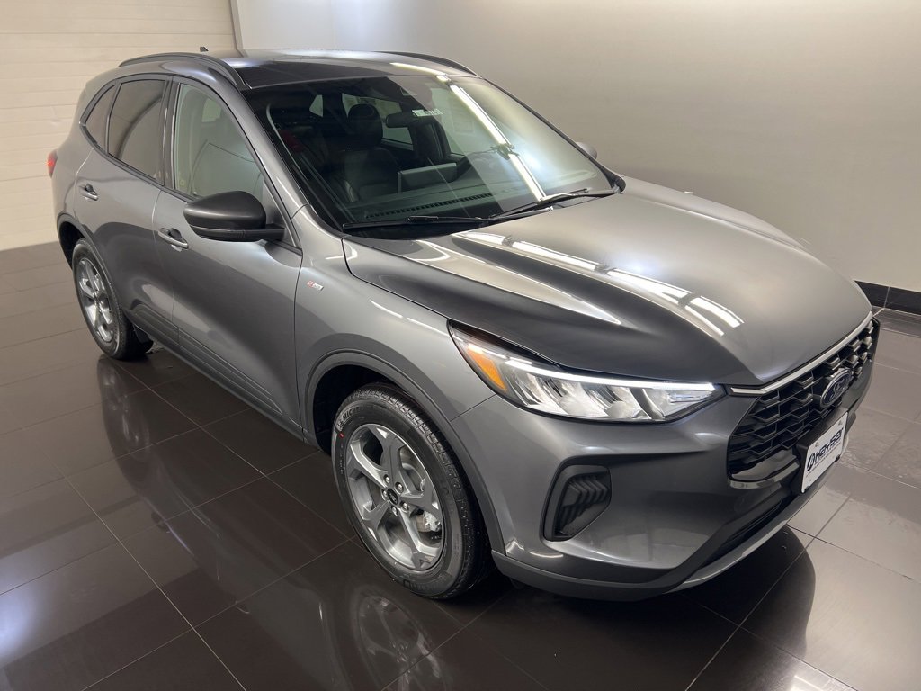 New 2026 Ford Escape ST-Line w/ Tech Pack #1 image 1