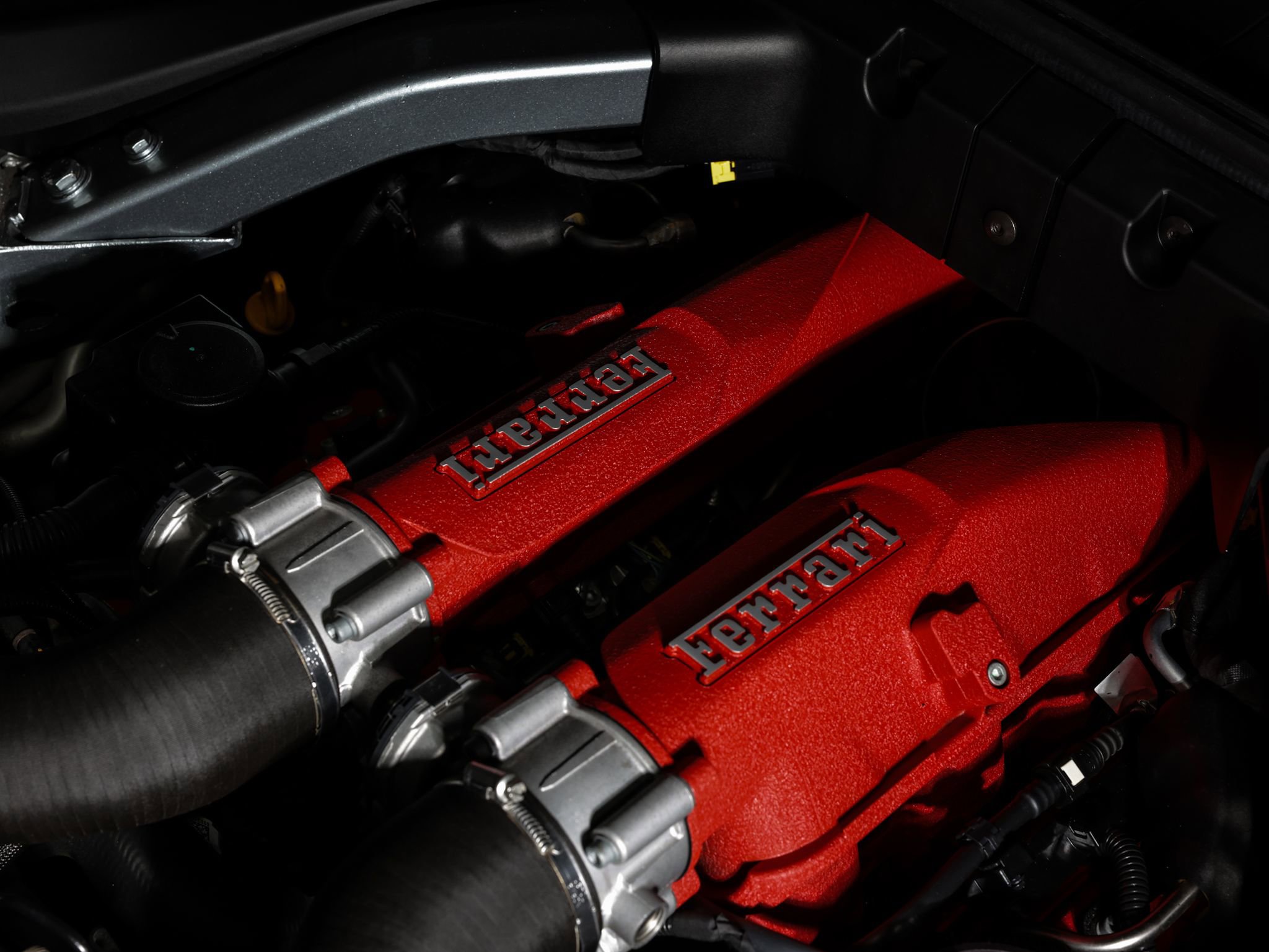 Used 2019 Ferrari Portofino image 39