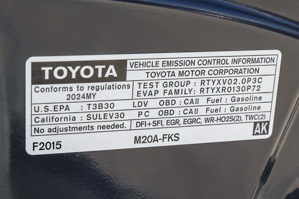 Used 2024 Toyota Corolla LE image 31