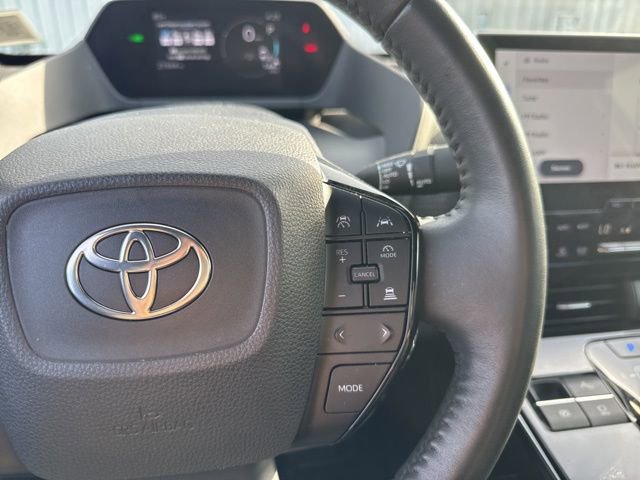 Used 2023 Toyota bZ4X XLE w/ Weather Package image 15