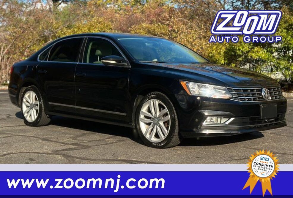 Used 2016 Volkswagen Passat 1.8T FWD image 1