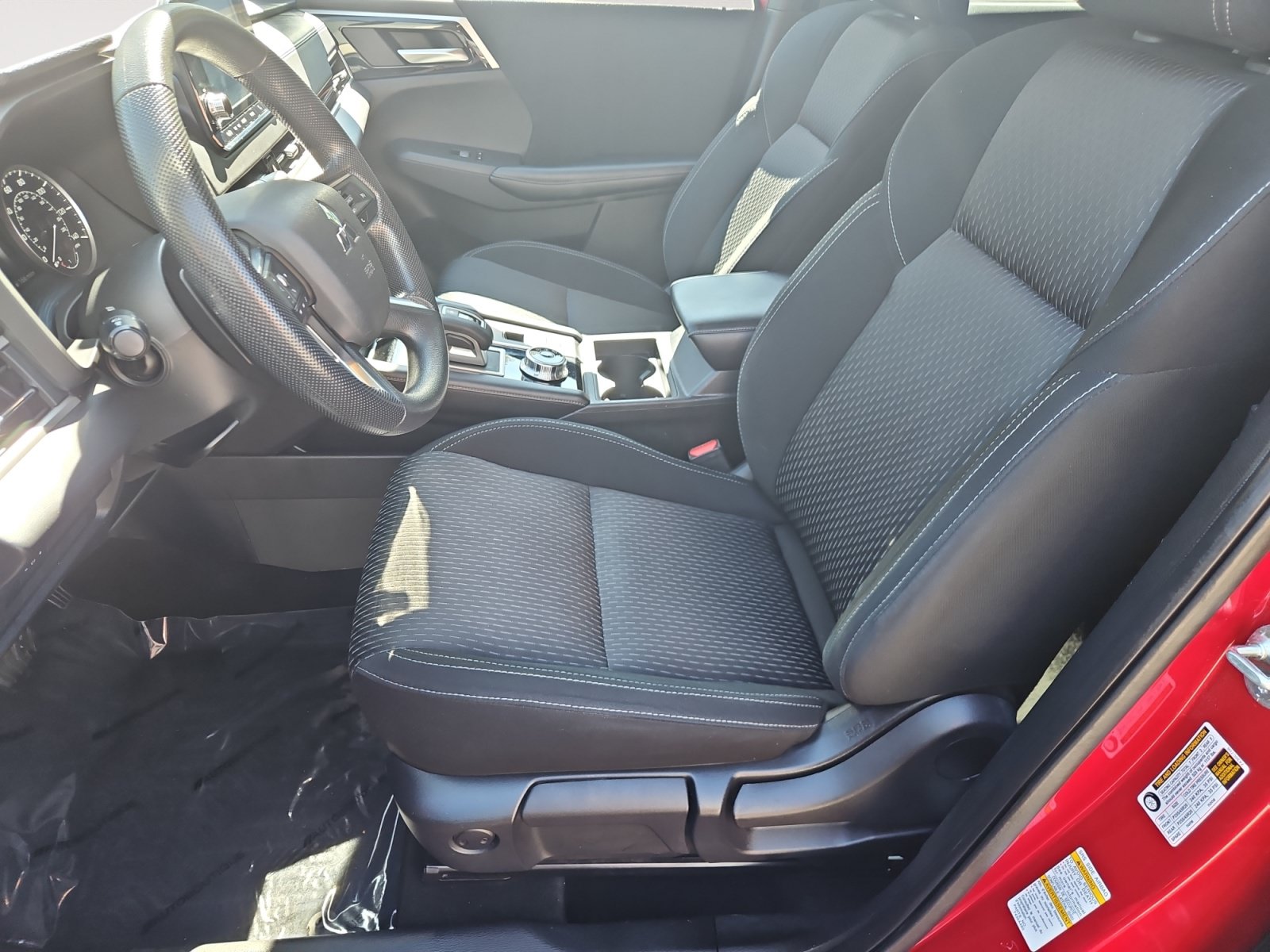 Used 2022 Mitsubishi Outlander ES AWD/4WD image 9