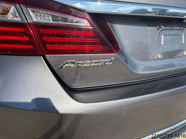 Used 2016 Honda Accord LX image 12