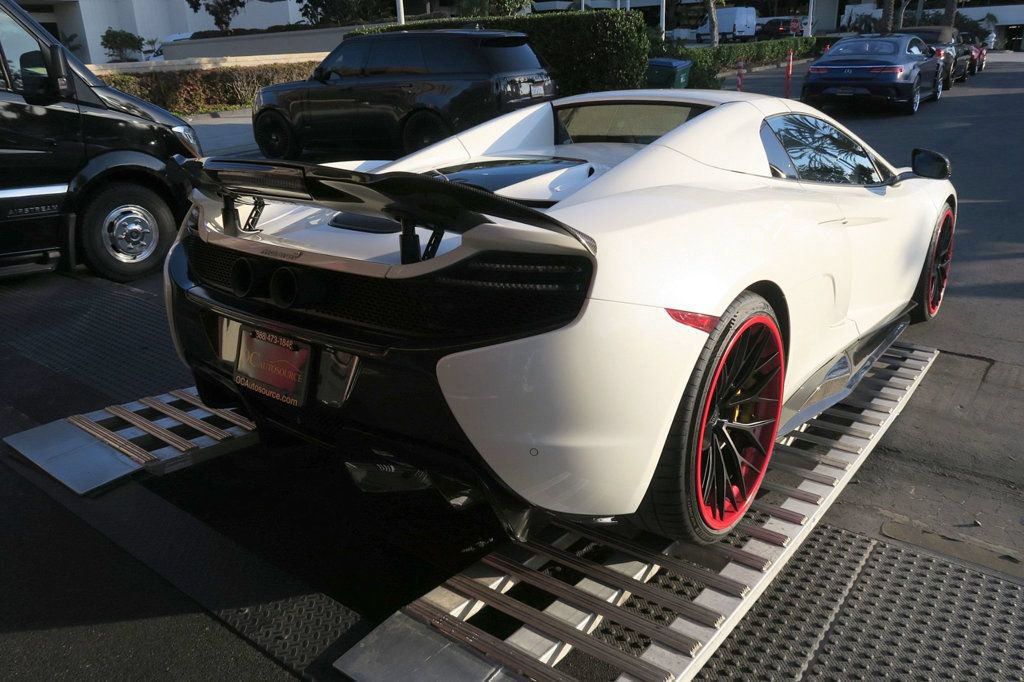 Used 2015 McLaren 650S Spider RWD image 29