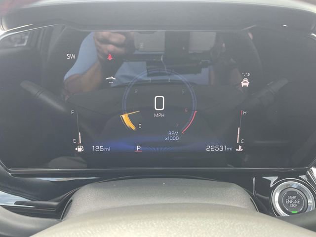 Certified 2025 Chevrolet Trax RS w/ Driver Confidence Package FWD image 23