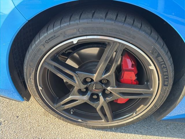 Used 2023 Chevrolet Corvette Stingray Premium Conv w/ Z51 Performance Package RWD image 10