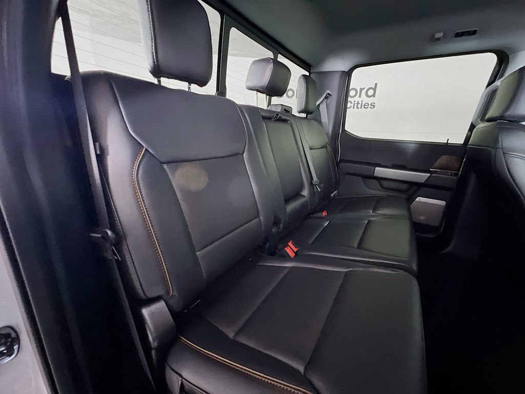 New 2026 Ford F250 Lariat w/ Lariat Premium Package image 16