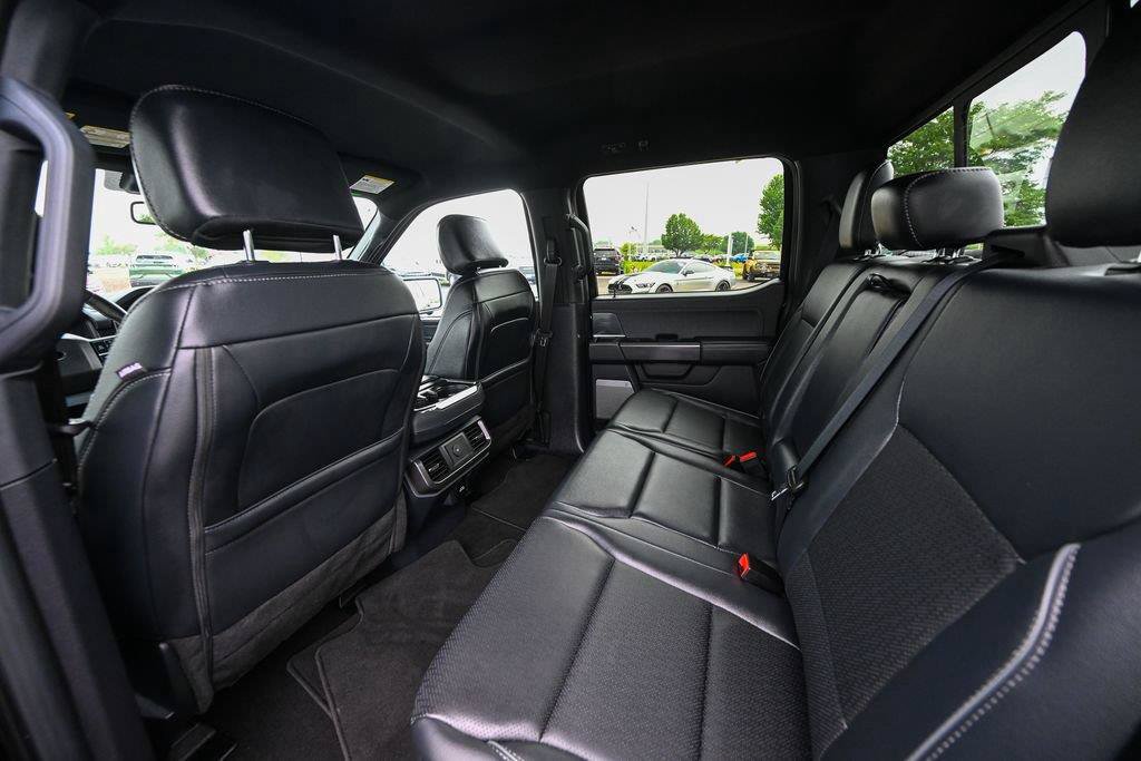 Used 2025 Ford F150 Lariat AWD/4WD image 21