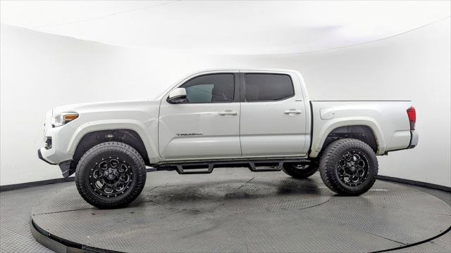 Used 2019 Toyota Tacoma SR5 RWD image 3