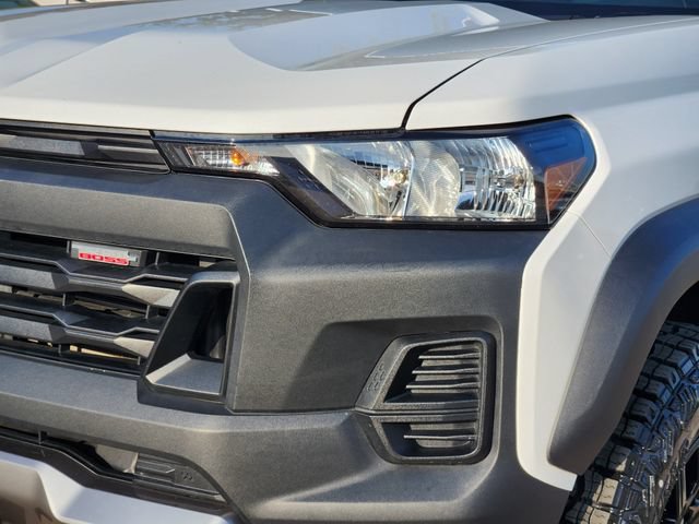 Used 2024 Chevrolet Colorado Trail Boss w/ Advanced Trailering Package AWD/4WD image 16