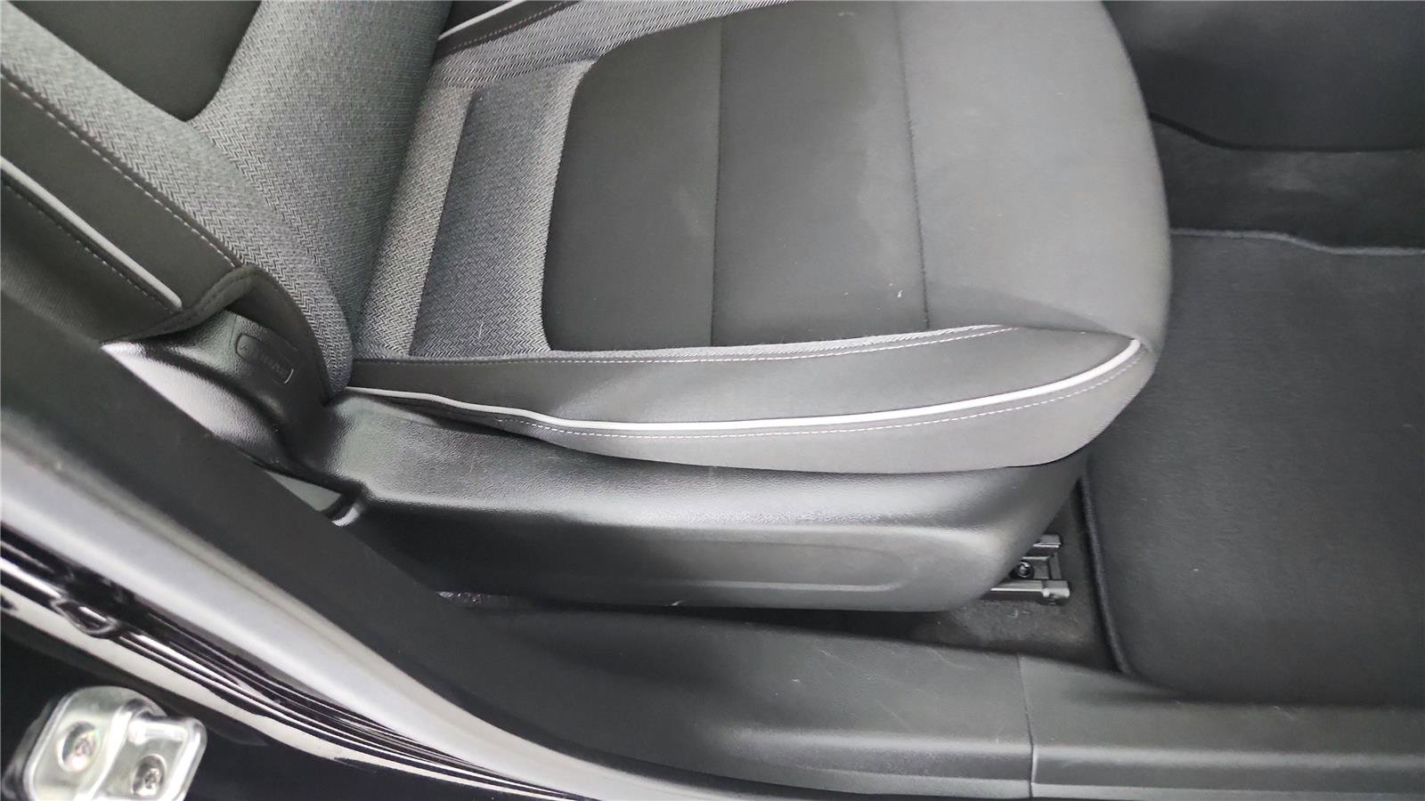 Used 2024 Chevrolet TrailBlazer LT image 19