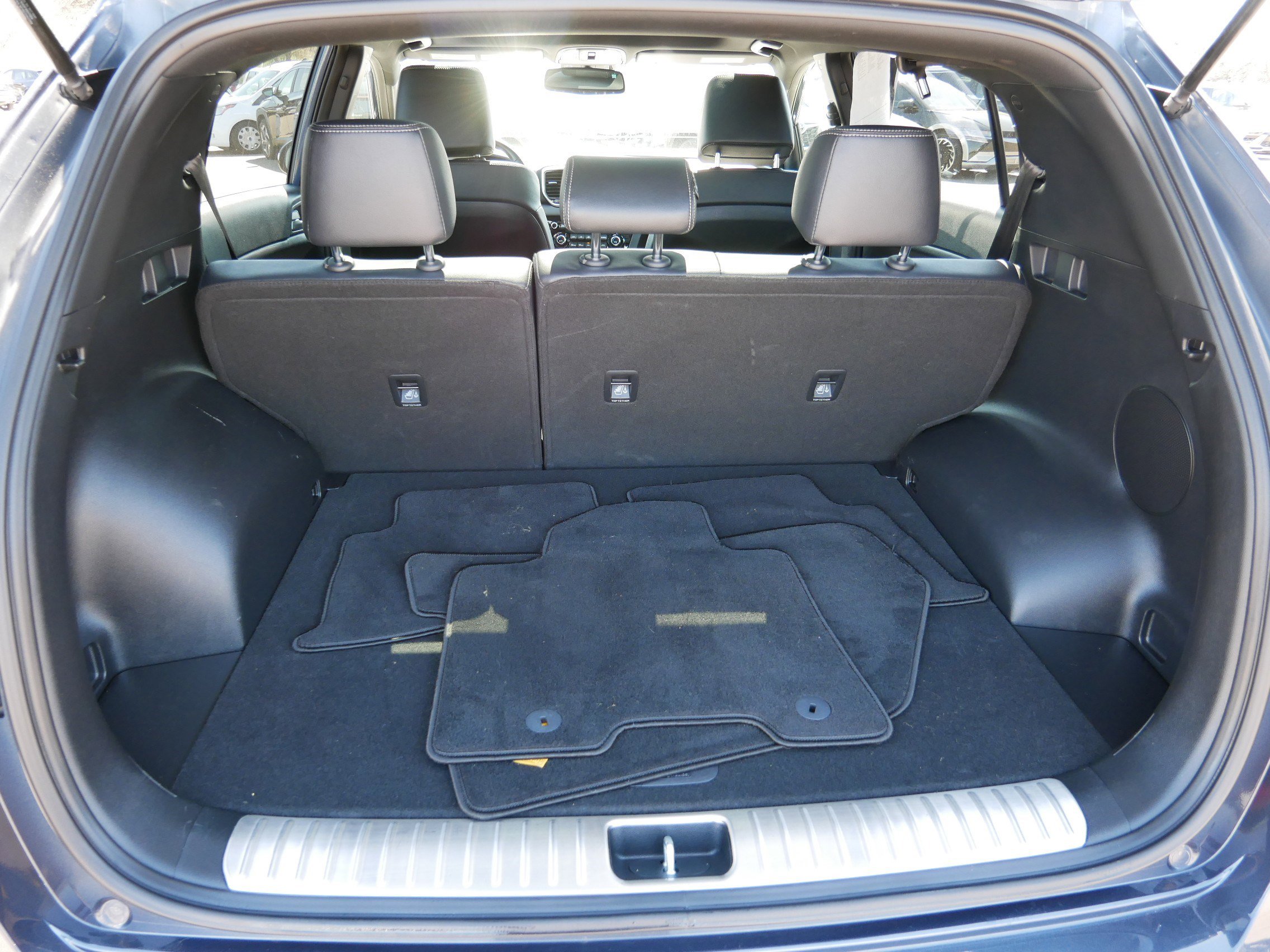 Used 2021 Kia Sportage S w/ S AWD Premium Package image 18