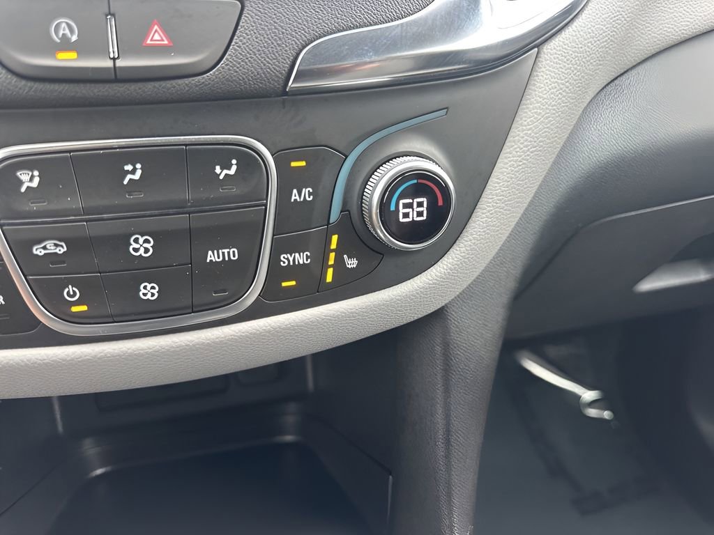 Used 2024 Chevrolet Equinox LT w/ Driver Convenience Package image 20