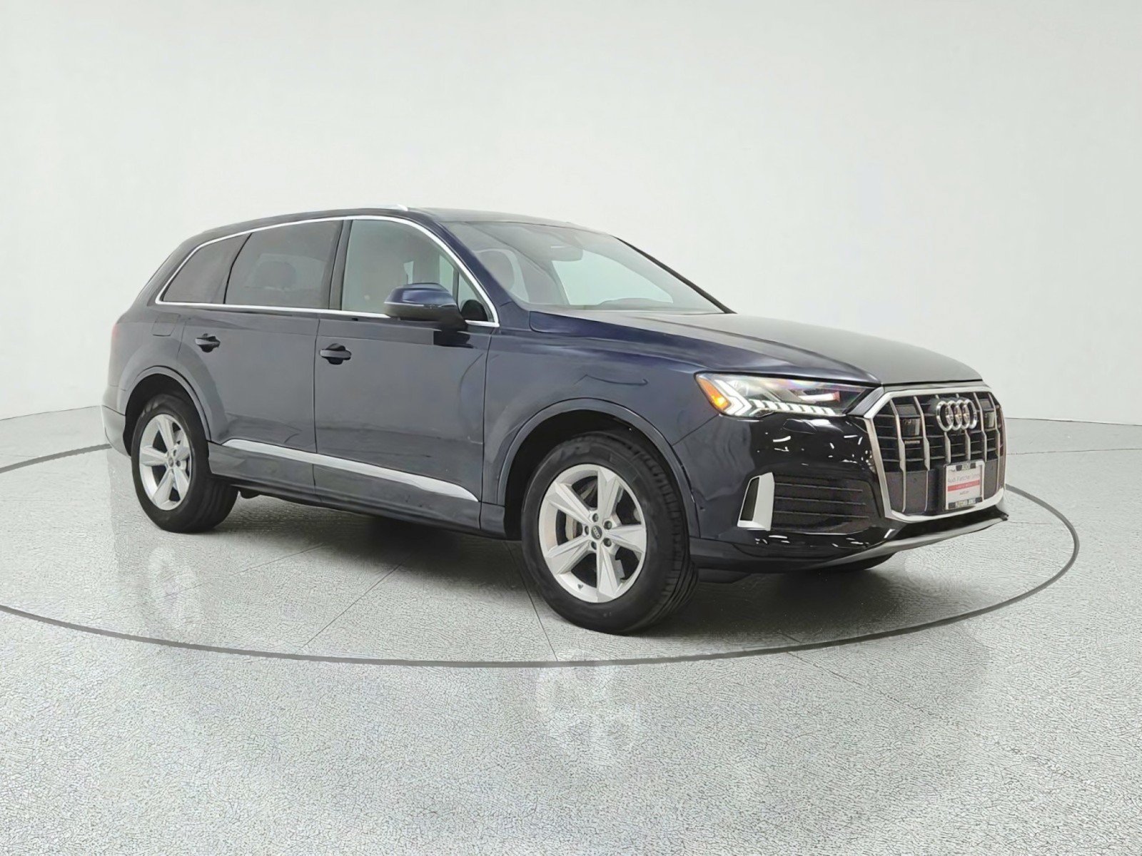 Used 2023 Audi Q7 2.0T Premium Plus AWD/4WD image 3