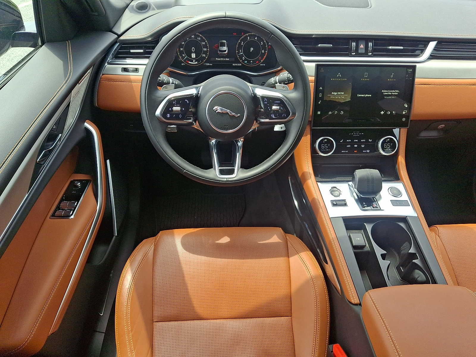 New 2026 Jaguar F-PACE R-Dynamic S AWD/4WD image 10