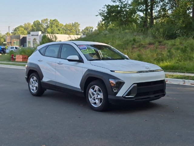 Used 2026 Hyundai Kona SE FWD image 15