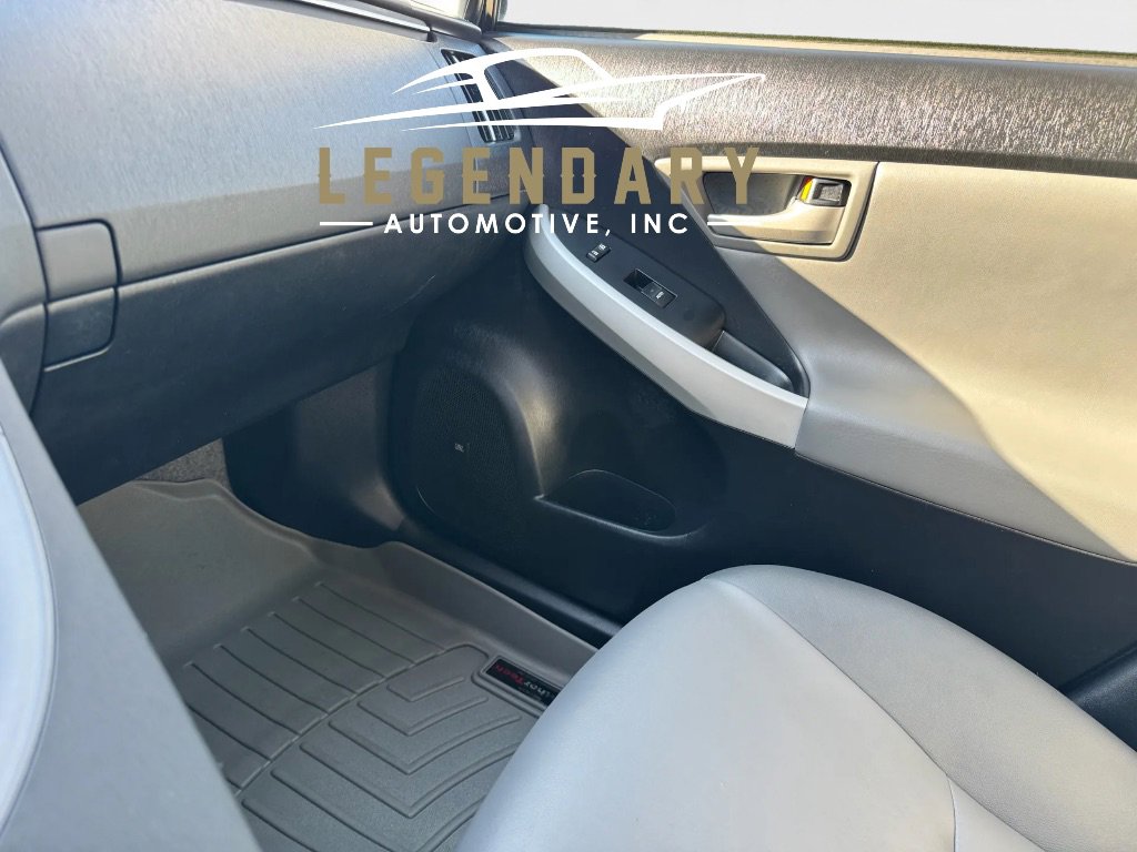 Used 2015 Toyota Prius Persona Series image 22