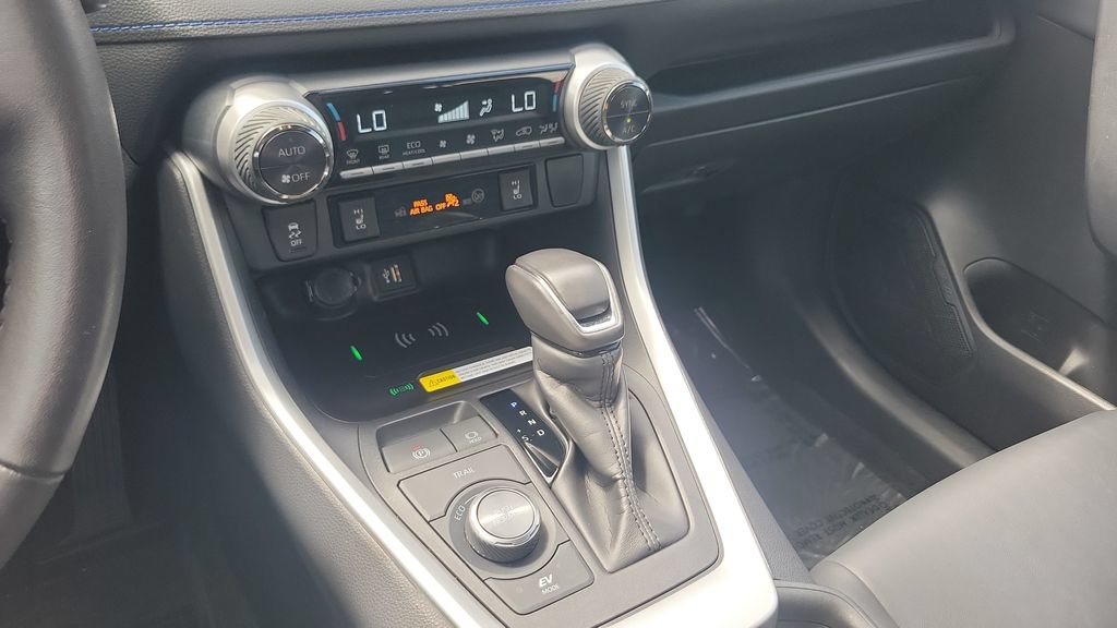 Certified 2024 Toyota RAV4 XSE AWD/4WD image 15