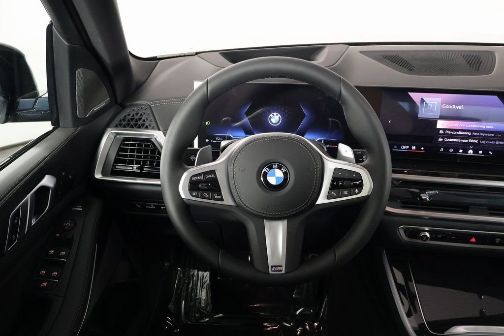 New 2026 BMW X5 xDrive40i w/ M Sport Package image 3