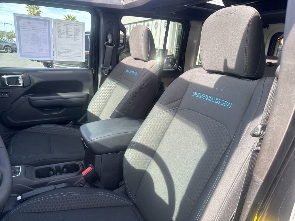 Certified 2025 Jeep Wrangler Unlimited Rubicon 4xe w/ Safety Group image 15