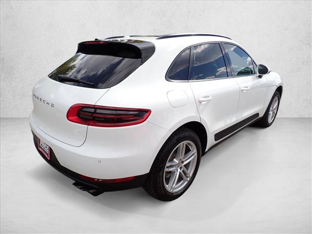 Used 2018 Porsche Macan AWD/4WD image 4