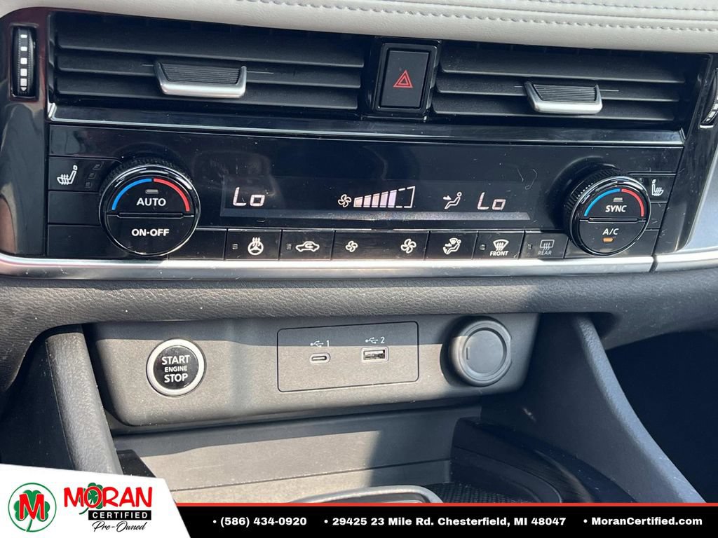 Used 2021 Nissan Rogue SV AWD/4WD image 22