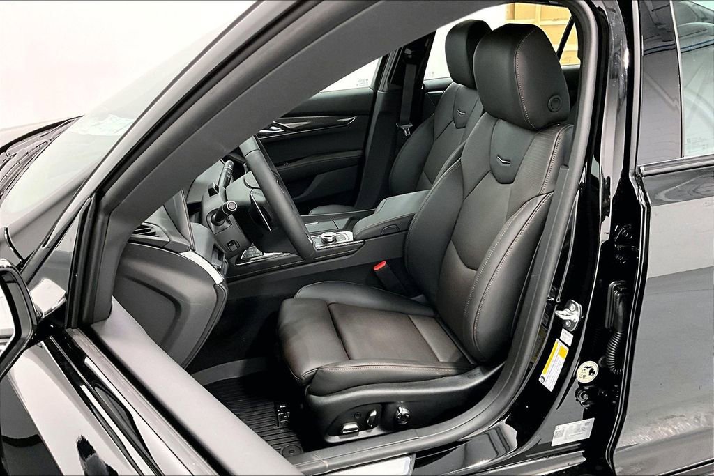 New 2026 Cadillac CT5 V w/ Technology Package image 33