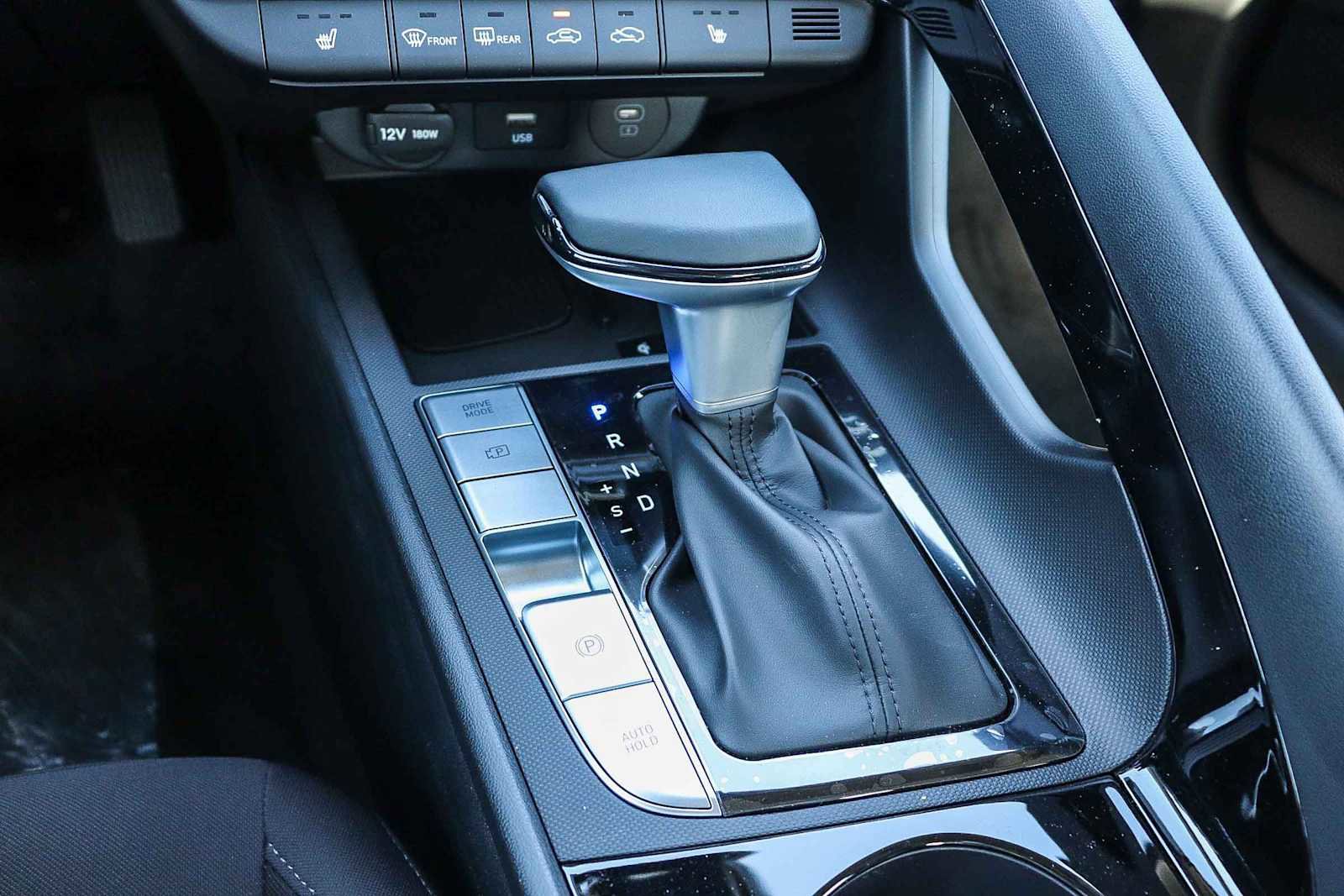 New 2025 Hyundai Elantra SEL image 27