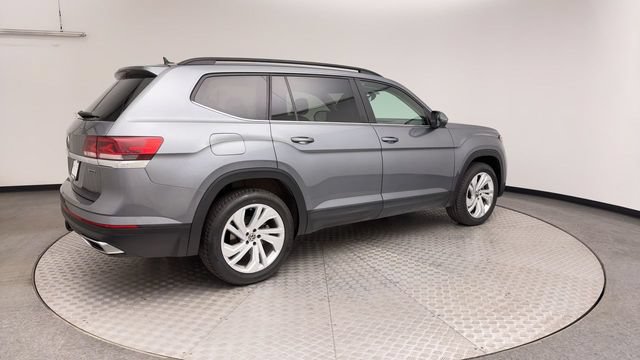Used 2021 Volkswagen Atlas SE w/ Towing Package AWD/4WD image 2