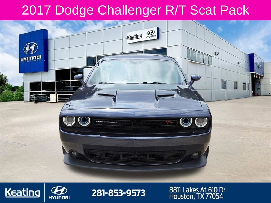 Used 2017 Dodge Challenger R/T Scat Pack w/ Dynamics Package RWD image 2