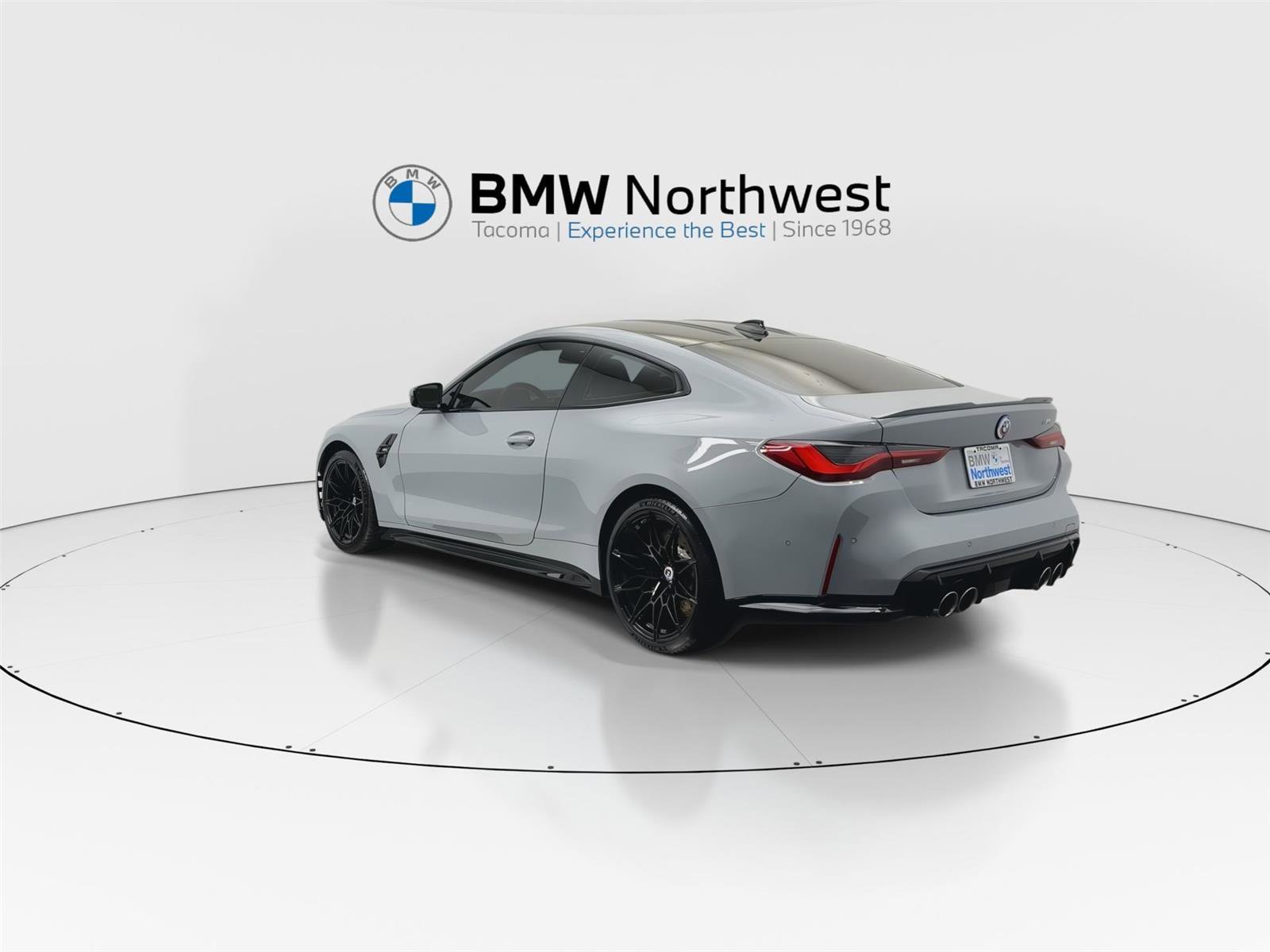 Used 2023 BMW M4 Coupe w/ Executive Package image 12