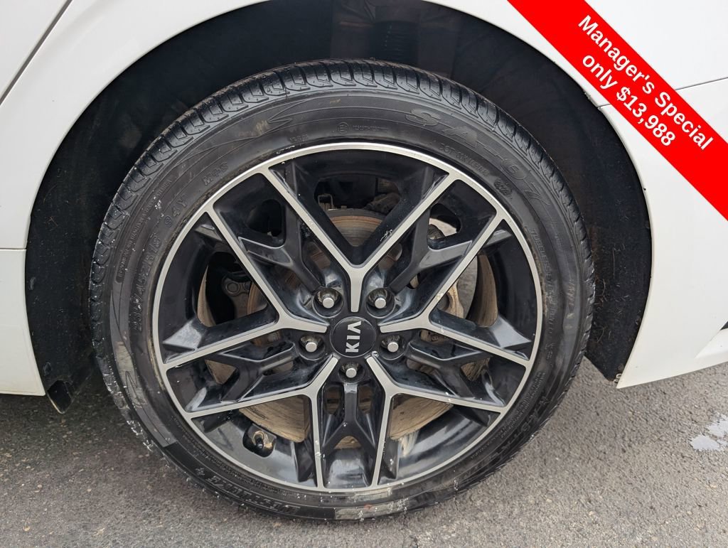 Used 2022 Kia K5 LXS image 24