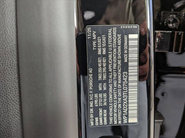 New 2026 Porsche Macan Electric image 28