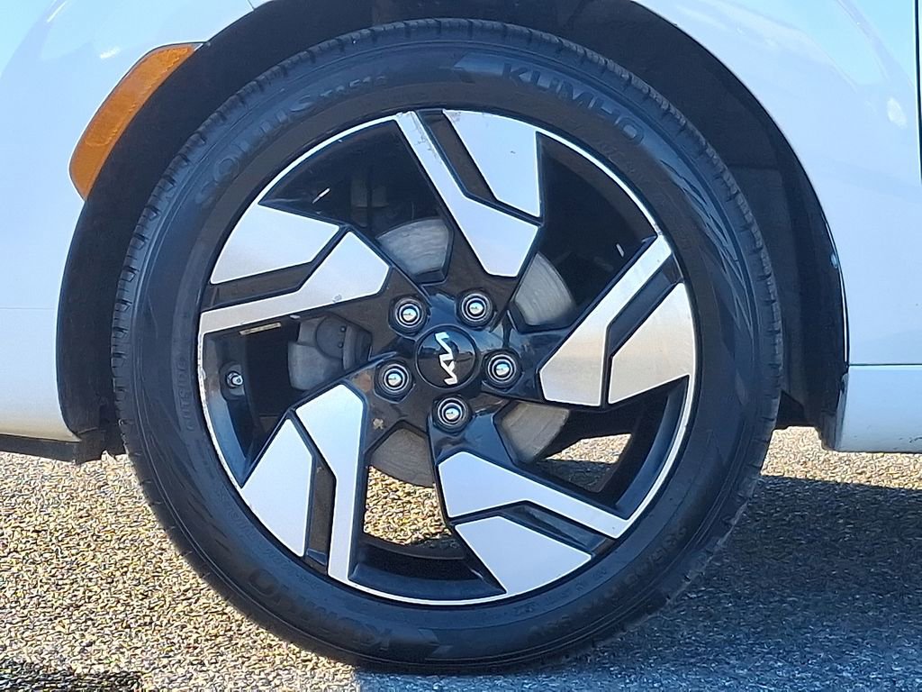 Used 2023 Kia Soul GT-Line FWD image 39