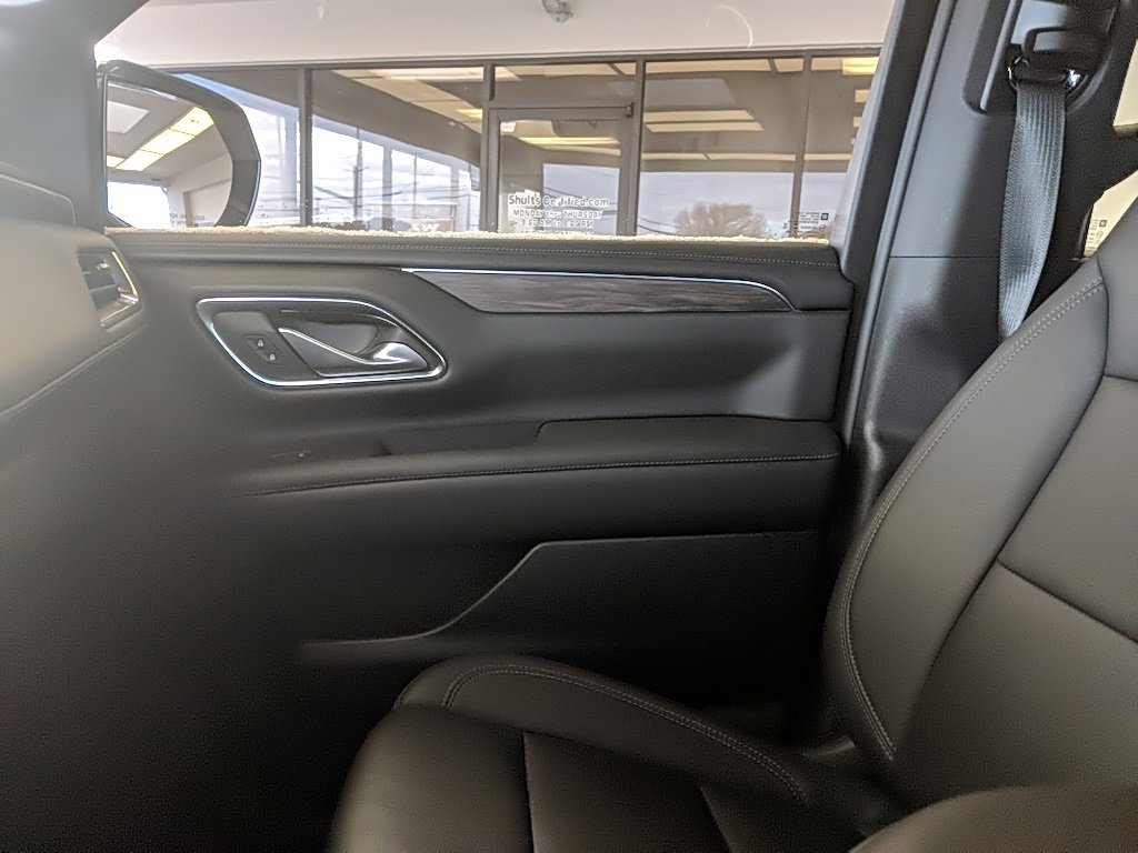 Used 2022 Chevrolet Tahoe Z71 w/ Z71 Off-Road Package image 28