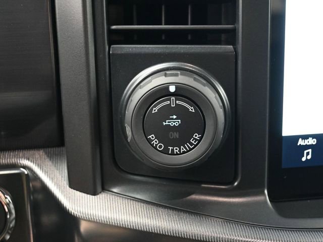 Certified 2025 Ford F150 Lariat w/ Equipment Group 501A Mid image 28