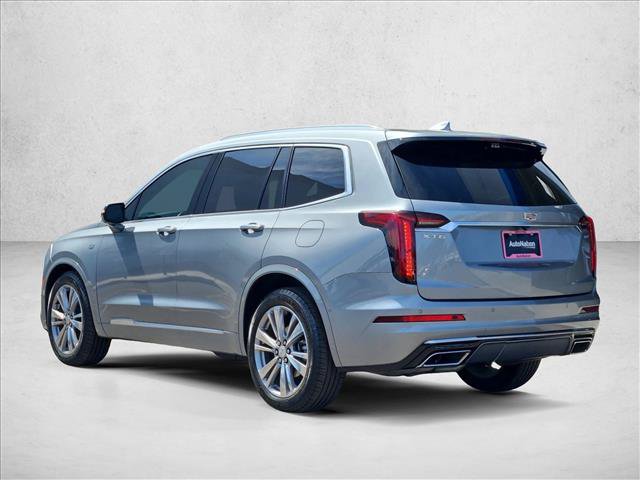 Used 2024 Cadillac XT6 Premium Luxury w/ Technology Package FWD image 6