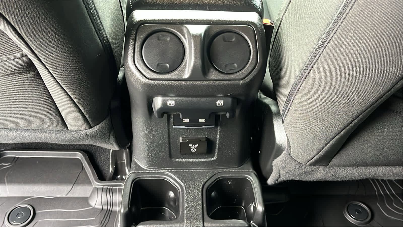 Used 2022 Jeep Wrangler Unlimited Willys image 31