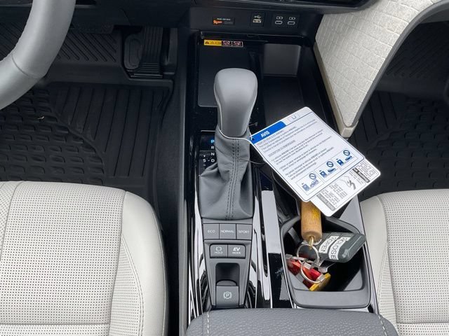 New 2026 Toyota Camry XLE AWD/4WD image 14