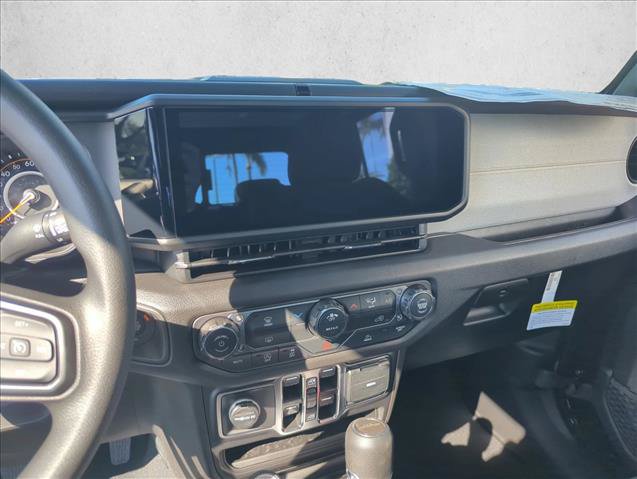 New 2026 Jeep Gladiator Sport AWD/4WD image 12