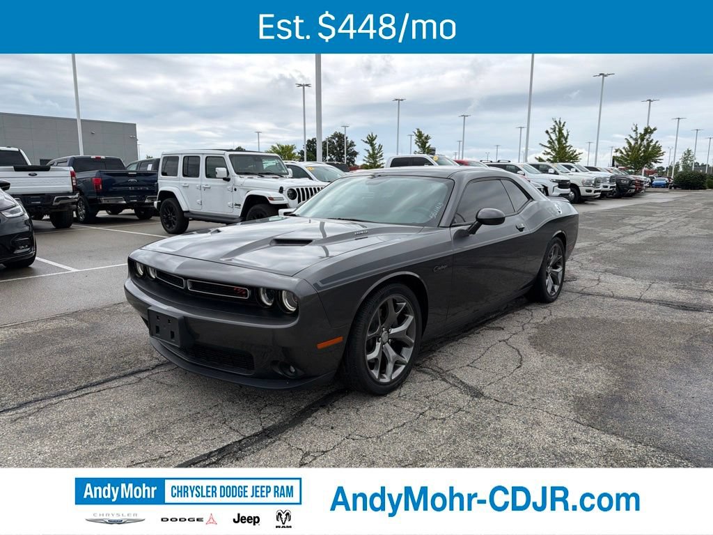 Used 2015 Dodge Challenger R/T Plus RWD image 3