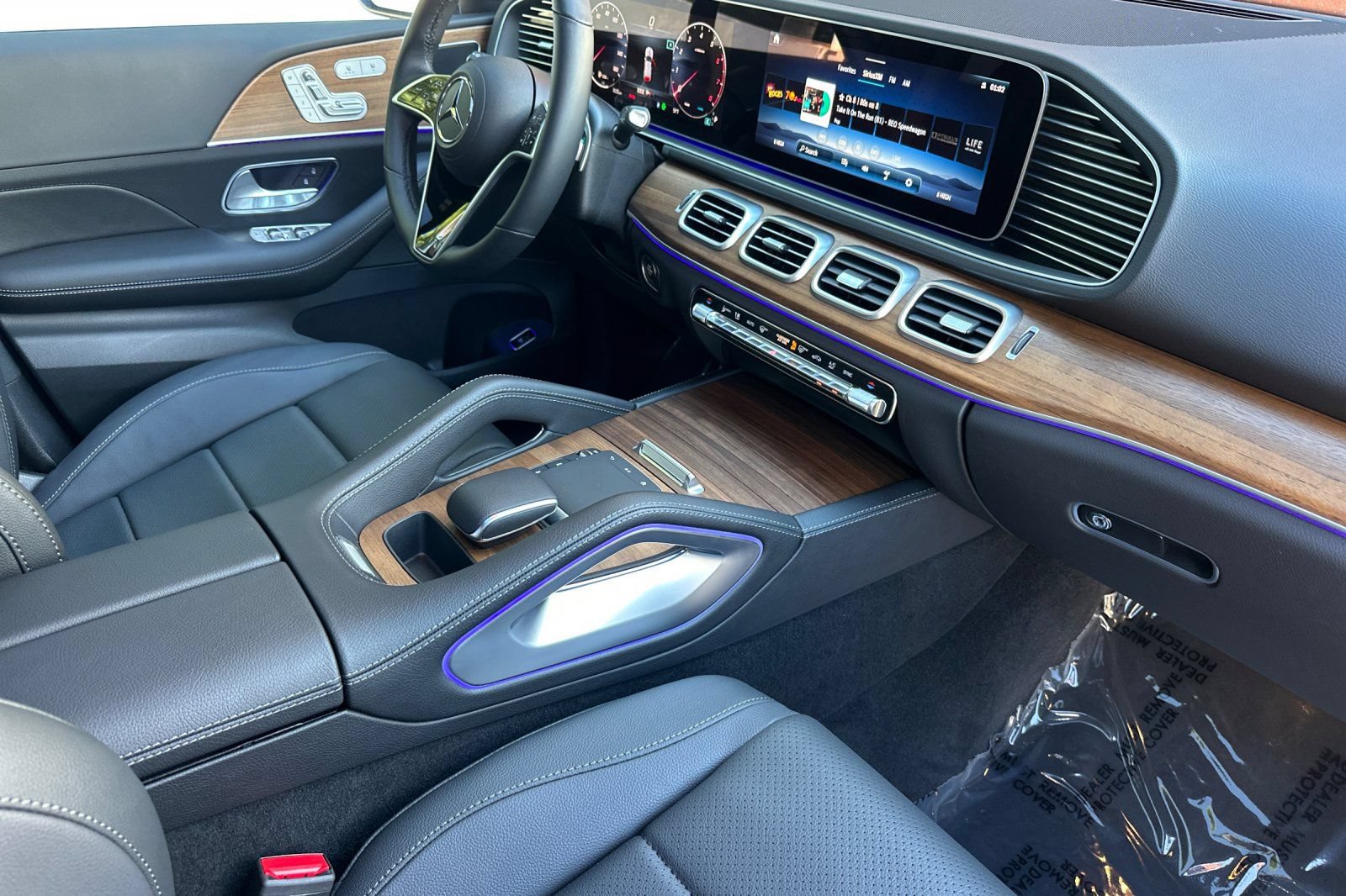 New 2025 Mercedes-Benz GLE 450 4MATIC image 16