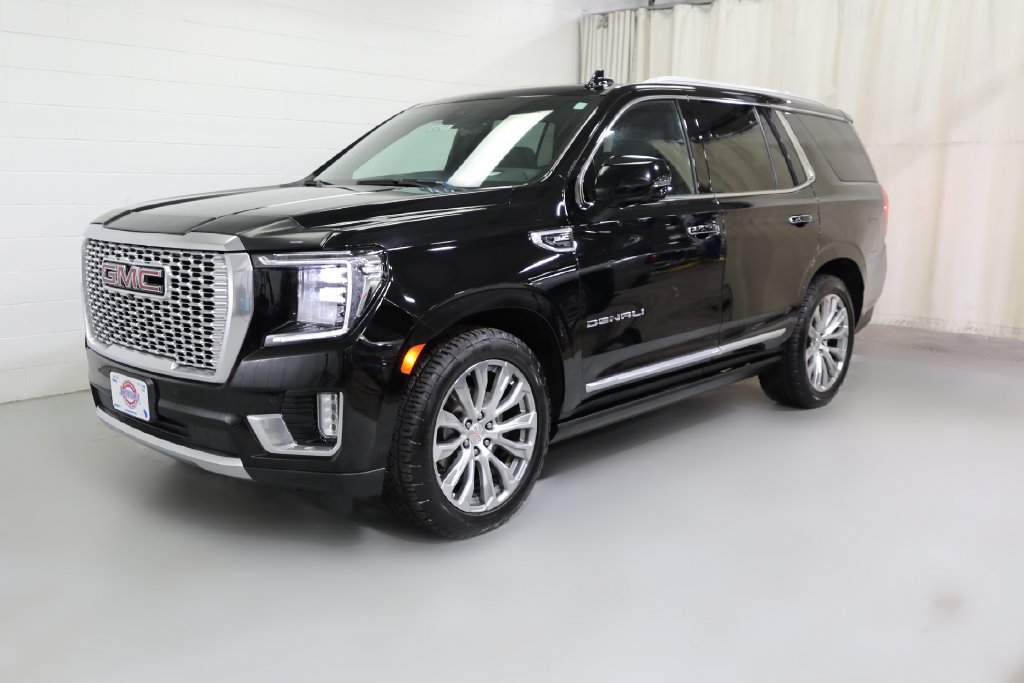 Used 2022 GMC Yukon Denali w/ Advanced Technology Package AWD/4WD image 17