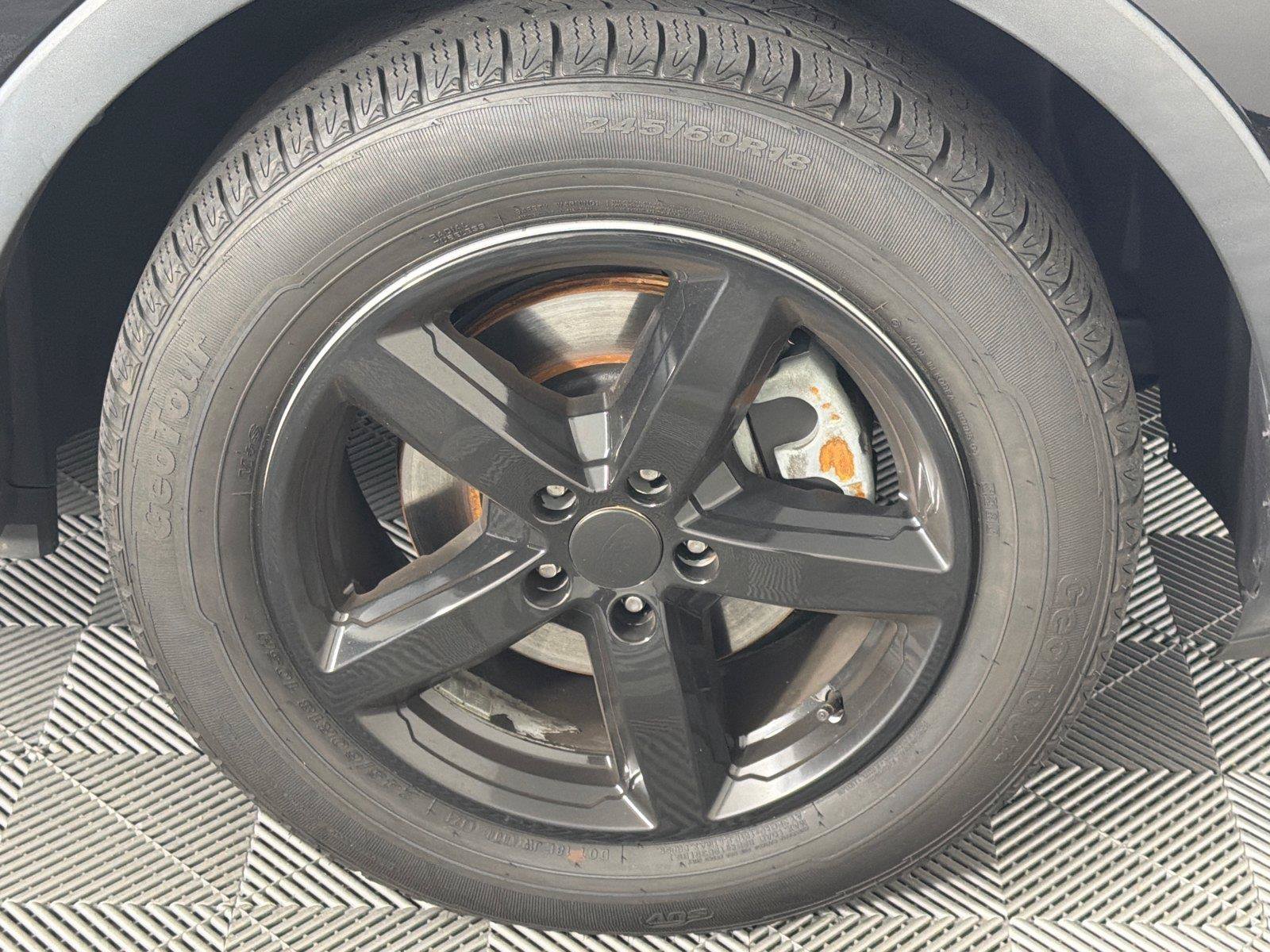 Used 2018 Ford Explorer FWD image 12