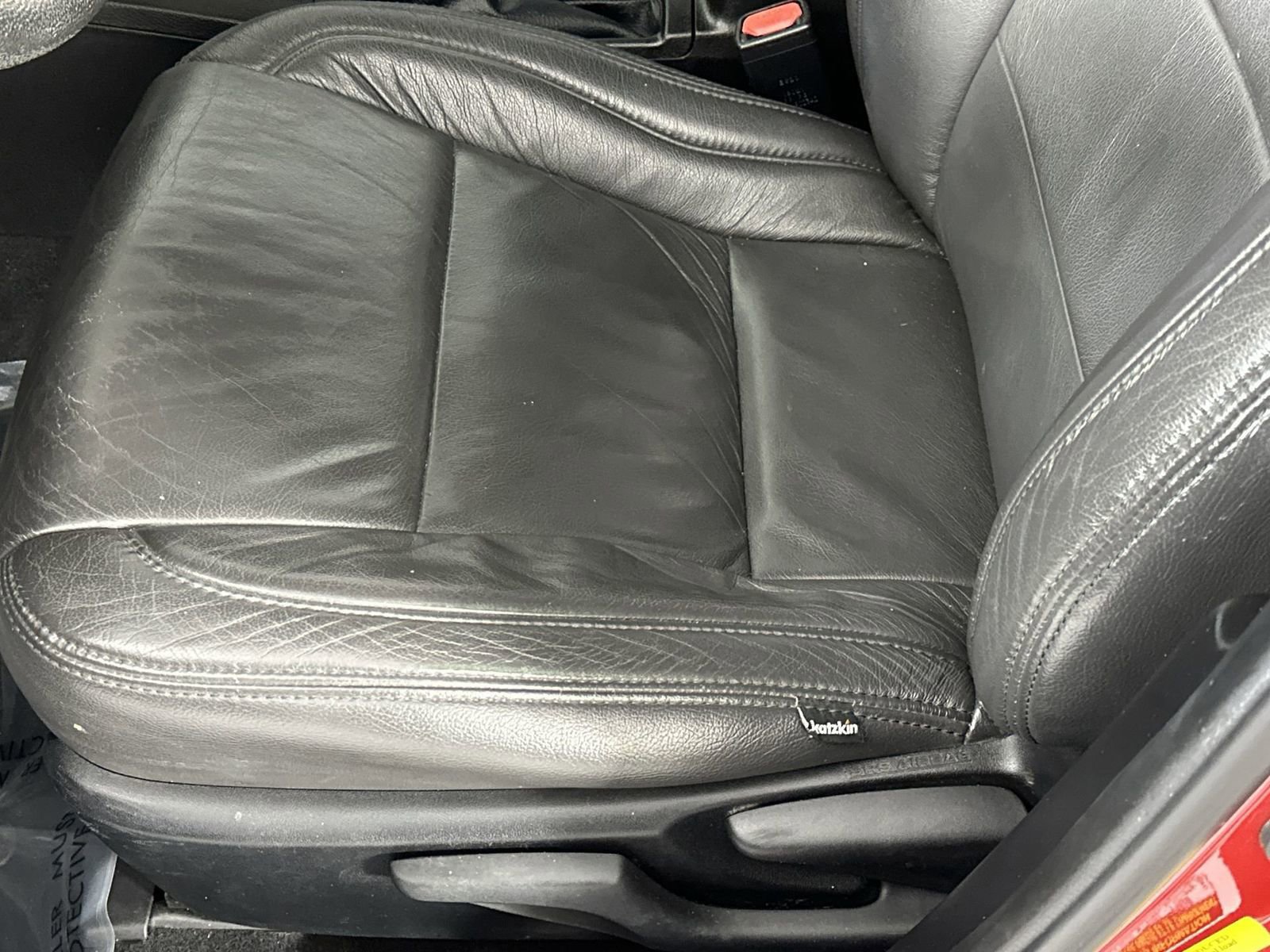 Used 2017 Toyota Corolla LE FWD image 12