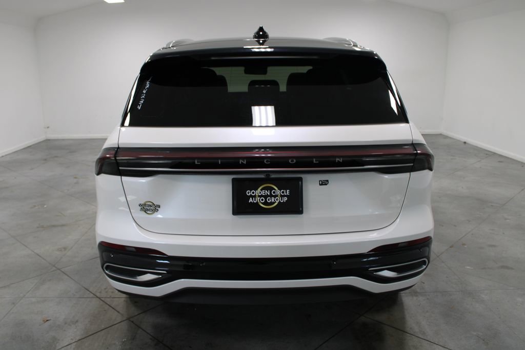 New 2026 Lincoln Nautilus Reserve image 7